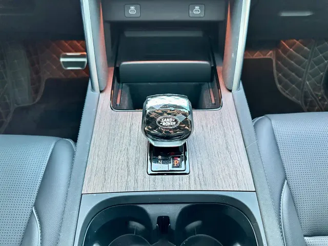 Land Rover Discovery Sport — Фото автомобиля 17