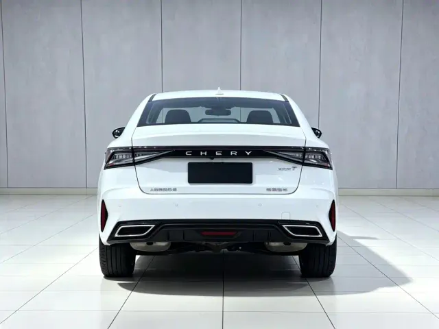 Chery Arrizo 8 — Фото автомобиля 7