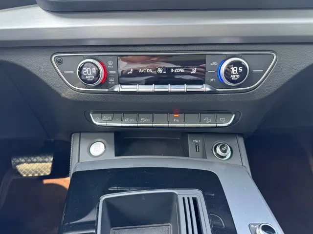 Audi Q5L — Фото автомобиля 16