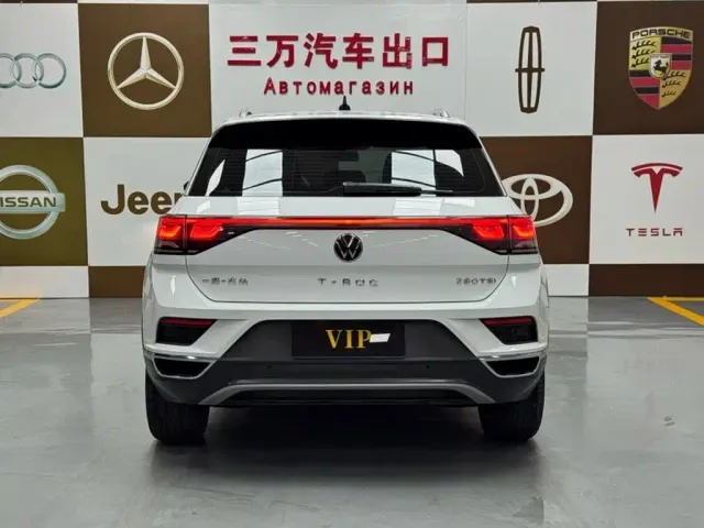 Volkswagen T-Roc — Фото автомобиля 5
