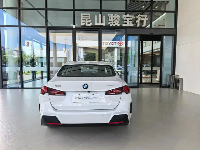 BMW 2 Series — Фото автомобиля 10
