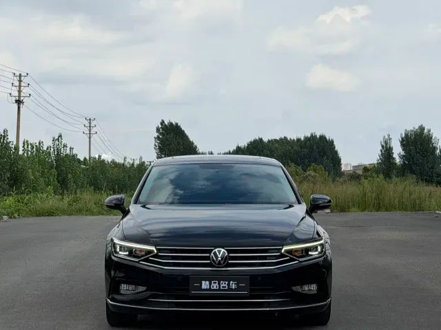Volkswagen Magotan — Фото автомобиля 2