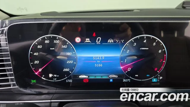 Mercedes-Benz GLE-Class — Фото автомобиля 8