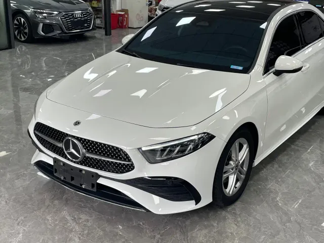Mercedes-Benz A-Class — Фото автомобиля 17