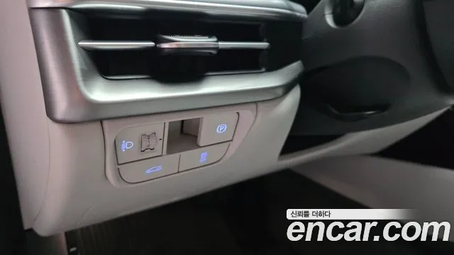 Hyundai Grandeur GN7 — Фото автомобиля 14
