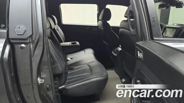 KG_Mobility_Ssangyong Rexton Новый Rexton Sport Khan Дизель 2.2 4WD — Фото автомобиля 12