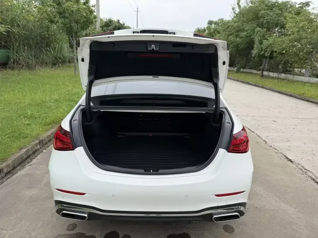 Mercedes-Benz C-Class — Фото автомобиля 22