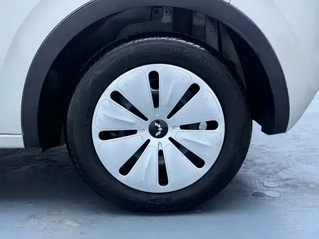 Wuling Bingo — Фото автомобиля 12