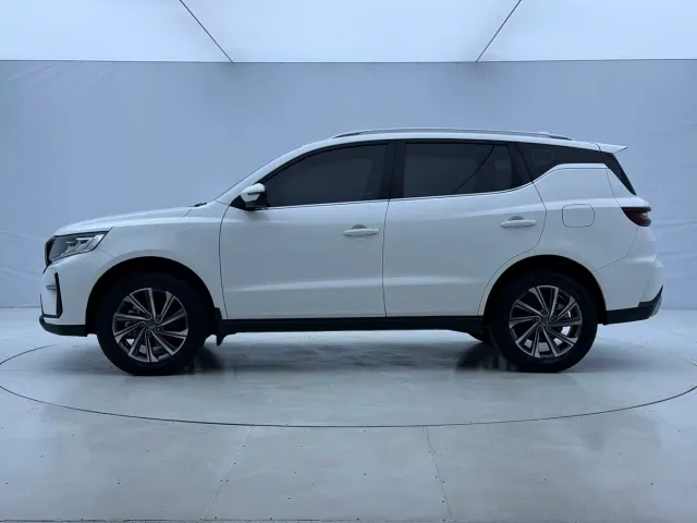 Geely Vision X6 — Фото автомобиля 9