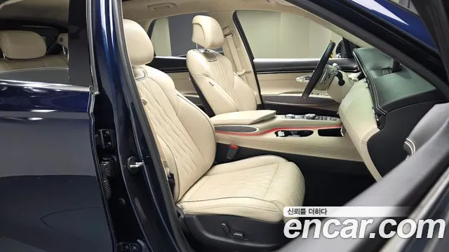 Genesis GV70 2.5T Бензин AWD — Фото автомобиля 10
