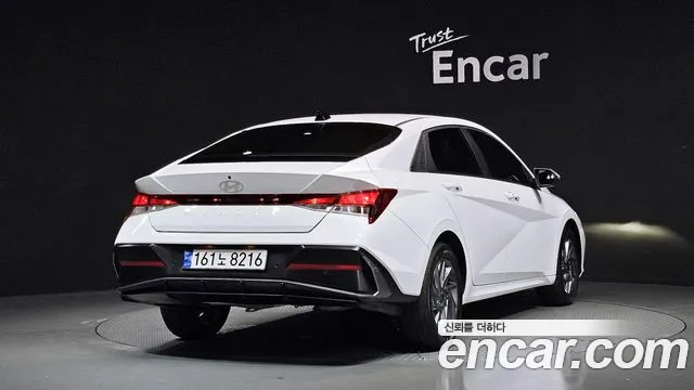 Hyundai AVANTE Новый Avante (CN7) — Фото автомобиля 2