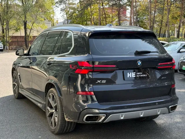 BMW X5 — Фото автомобиля 8