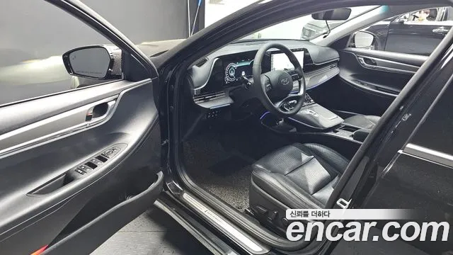 Hyundai Grandeur — Фото автомобиля 10