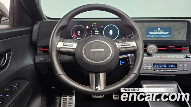 Hyundai Kona SX2 — Фото автомобиля 18