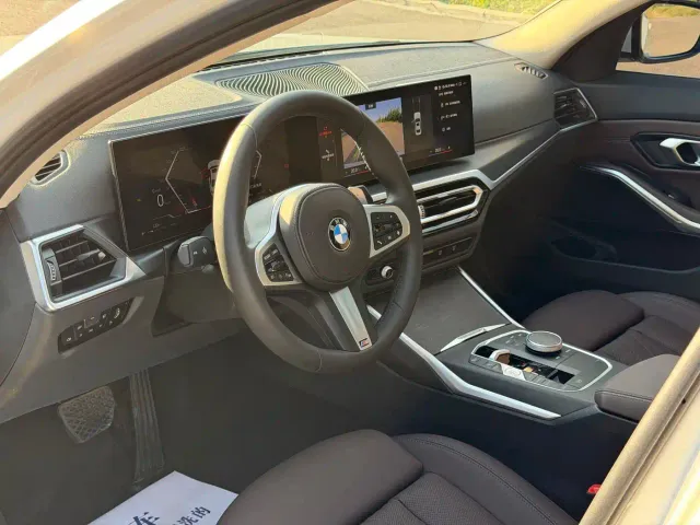 BMW 3 Series — Фото автомобиля 5