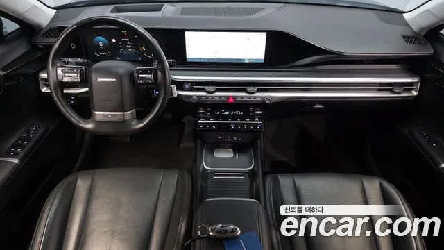 Hyundai Grandeur GN7 — Фото автомобиля 10