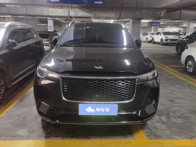 Li Auto ONE — Фото автомобиля 2