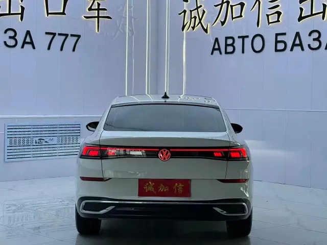 Volkswagen Lamando — Фото автомобиля 5