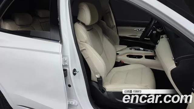 Genesis GV70 2.5T Бензин 2WD — Фото автомобиля 25