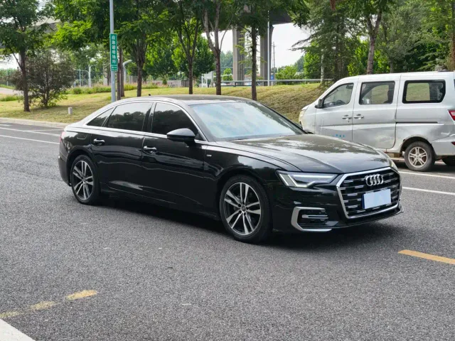Audi A6L — Фото автомобиля 3