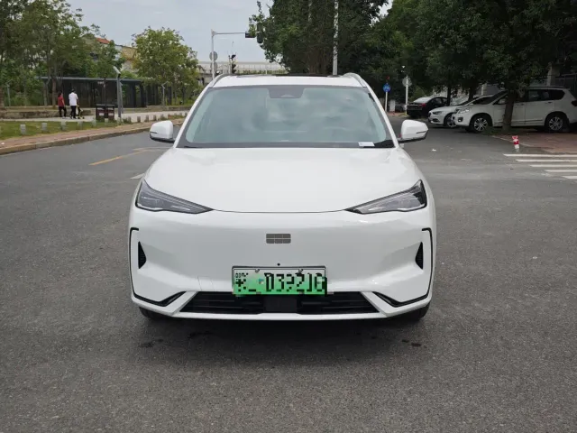 Geely Galaxy E5 — Фото автомобиля 2