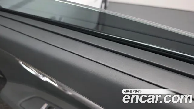 Genesis GV80 — Фото автомобиля 17