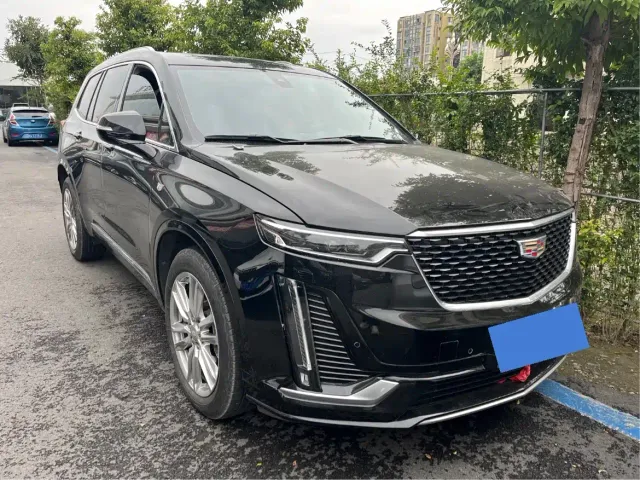 Cadillac XT6 — Фото автомобиля 2