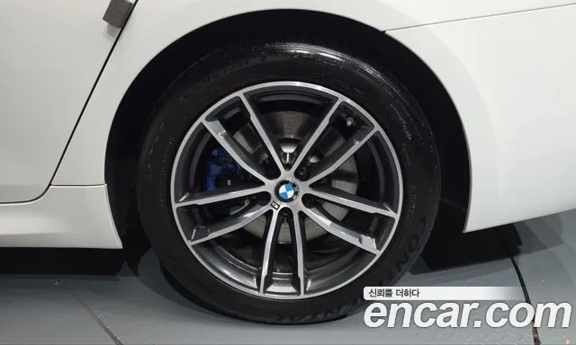 BMW 5 Series G30 — Фото автомобиля 6