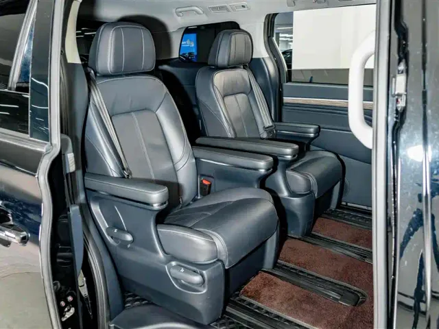 GAC Trumpchi M8 — Фото автомобиля 24