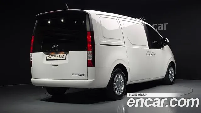 Hyundai Staria — Фото автомобиля 2