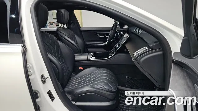 Mercedes-Benz S-Class S-класс W223 — Фото автомобиля 11