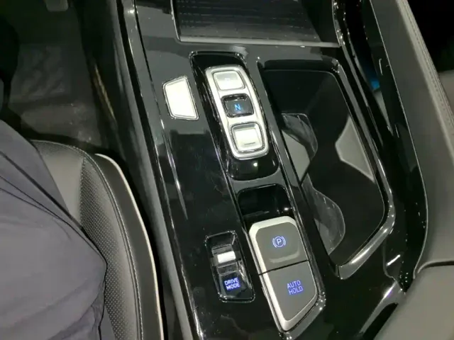 Hyundai Custo — Фото автомобиля 13