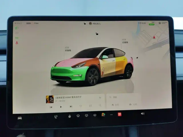 Tesla Model Y — Фото автомобиля 14