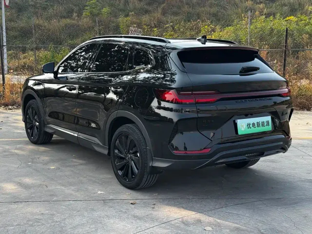 BYD Song PLUS — Фото автомобиля 7