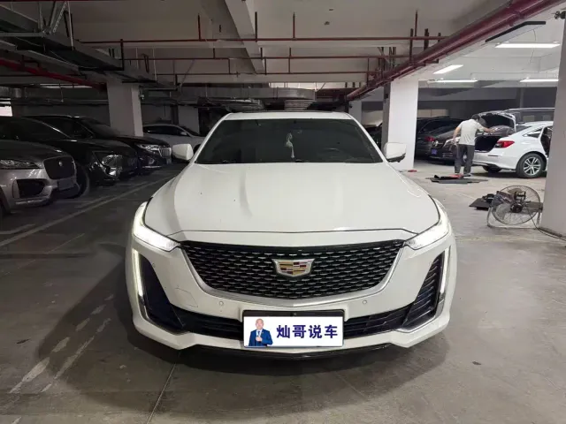 Cadillac CT5 — Фото автомобиля 2
