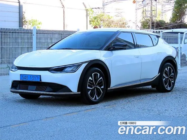 Kia EV6 — Фото автомобиля 2