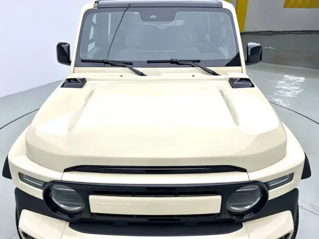 iCAR V23 — Фото автомобиля 17