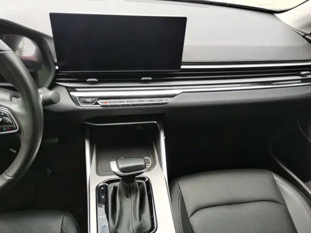 Geely Emgrand — Фото автомобиля 12