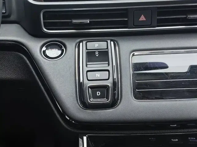 Honda Odyssey — Фото автомобиля 13