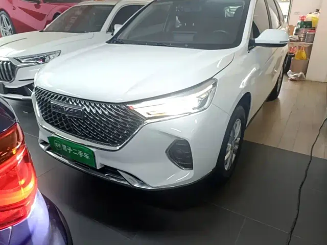 Haval M6 — Фото автомобиля 2
