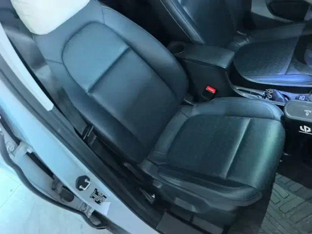 Leapmotor T03 — Фото автомобиля 24