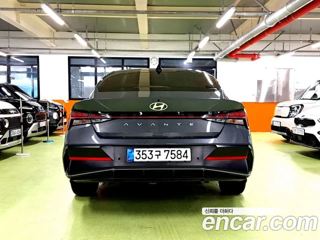 Hyundai AVANTE Новый Avante (CN7) — Фото автомобиля 4