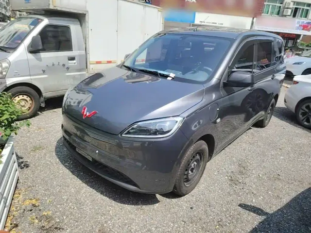 Фотография автомобиля — Wuling Hongguang