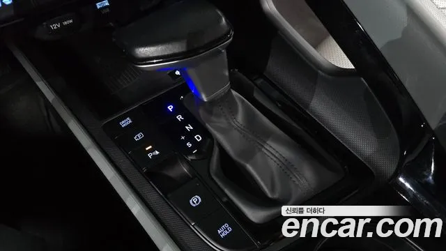 Hyundai Avante — Фото автомобиля 12