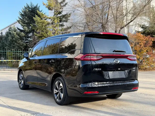 GAC Trumpchi M6 — Фото автомобиля 7