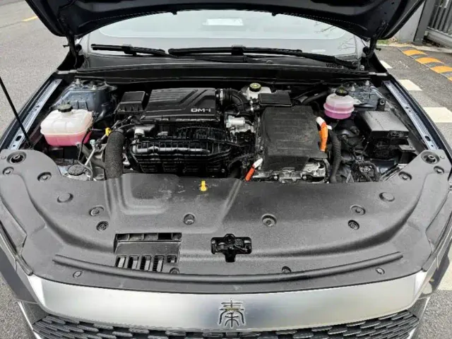BYD Qin PLUS — Фото автомобиля 16
