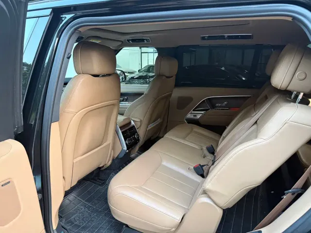Land Rover Range Rover — Фото автомобиля 9