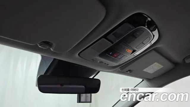 Hyundai Tucson Tucson (NX4) Дизель 2.0 2WD — Фото автомобиля 28