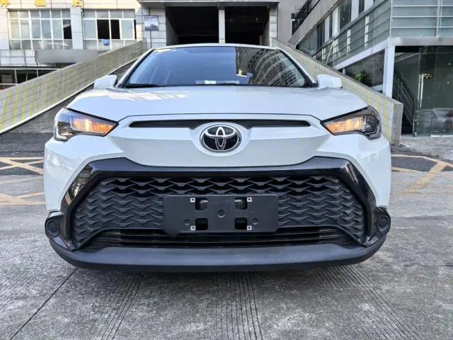 Toyota Frontlander — Фото автомобиля 13