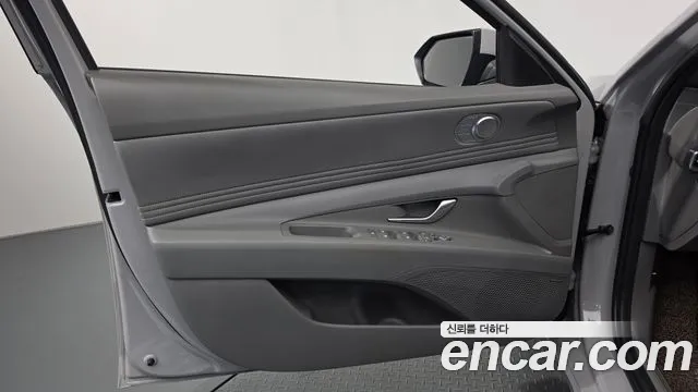Hyundai Avante CN7 — Фото автомобиля 24
